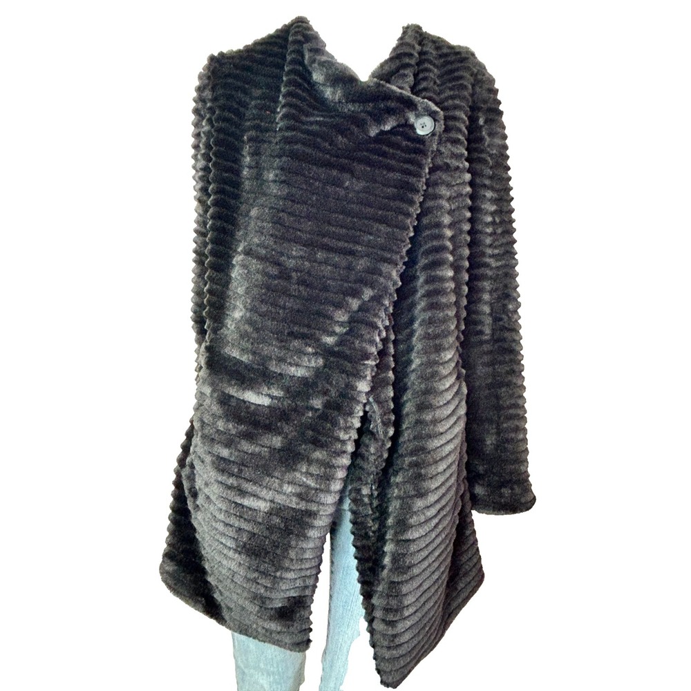 BB Dakota Faux Fur Jacket Coat Size Medium Black Ribbed Single Button NWT $138 - Picture 4 of 12